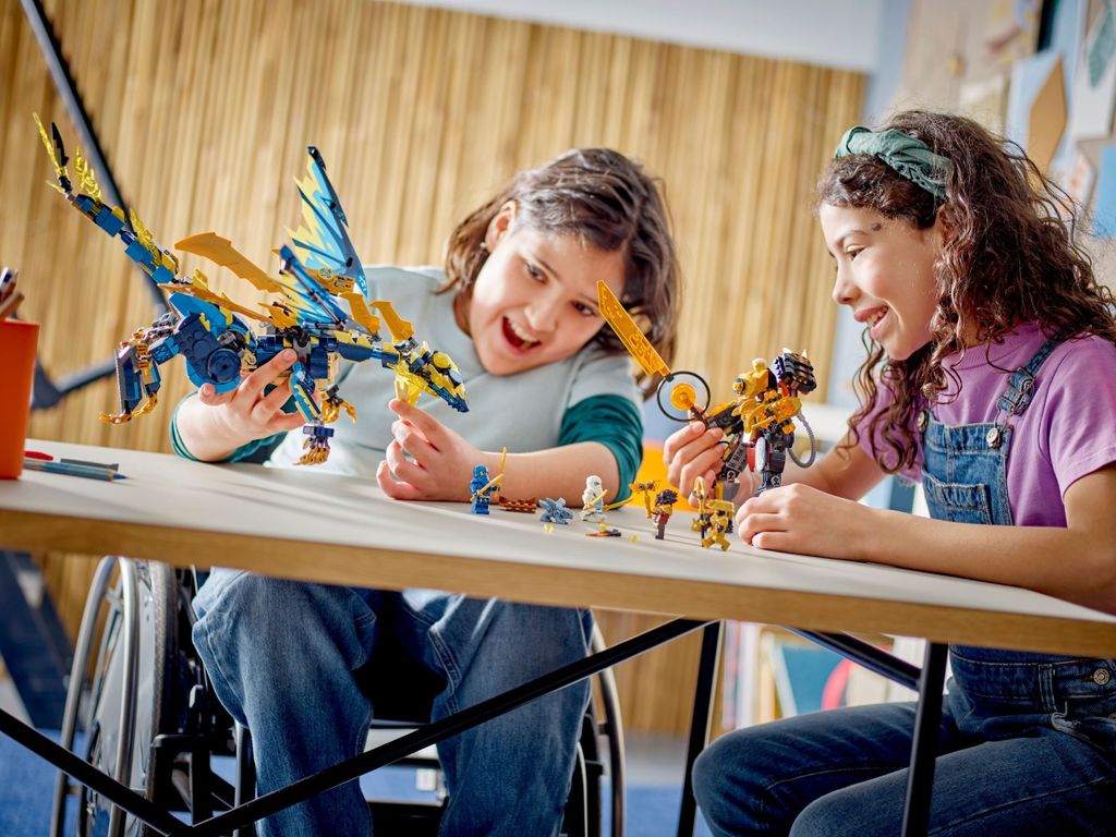 LEGO NINJAGO Smok żywiołu kontra mech cesarzowej, duży Zdjęcie produktu 21