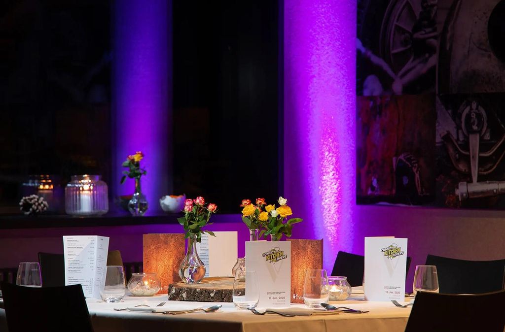 mydays Comedy Dinner Bruchsal; Erlebnis verschenken oder selbst erleben; Gutschein für 1 Person(en)