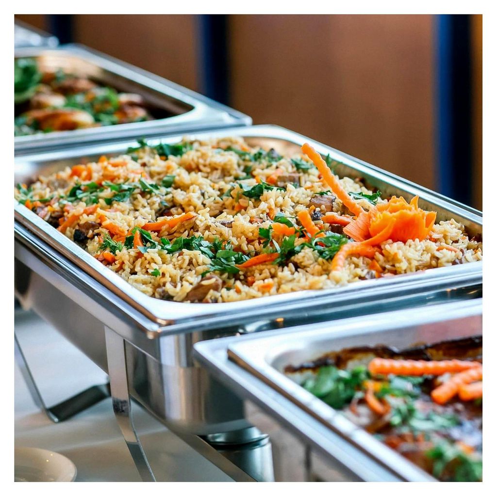 Chafing Dish aus Edelstahl | Warmhaltebehälter für Speisen | Rechaud für Catering, Buffet und Veranstaltungen (1x 1/2 GN + 2x 1/4 GN-Behälter)