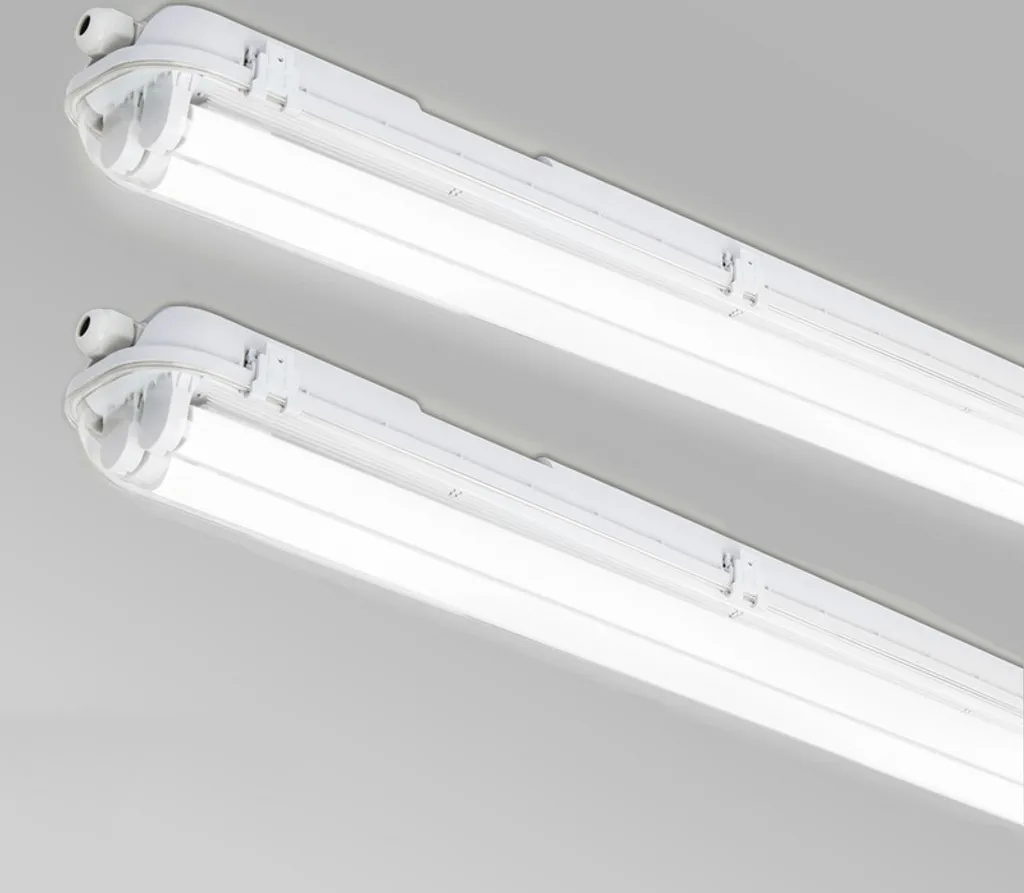 Réglette LED Étanche IP65 de 60cm pour Garage et Sous-sol 18W Blanc