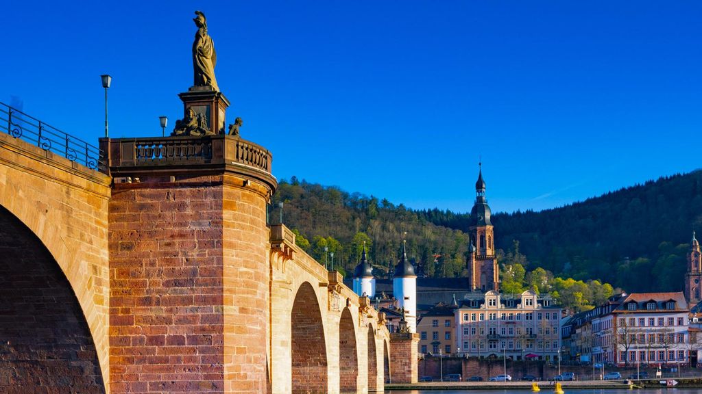 Jochen Schweizer Foto Walk Heidelberg (Sunset); Erlebnis verschenken oder selbst erleben; Gutschein gültig für 1 Person Gruppengröße: 2-6 Pers...