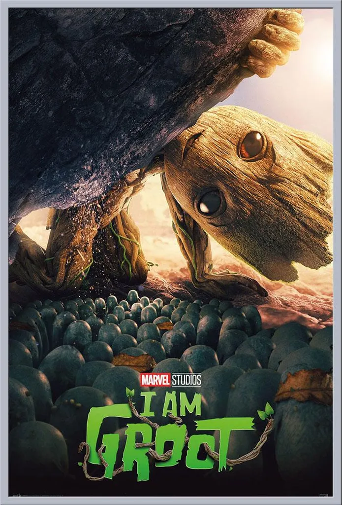 Cadre argenté Shinsuke avec vitre acrylique et affiche Groot The Little Guy