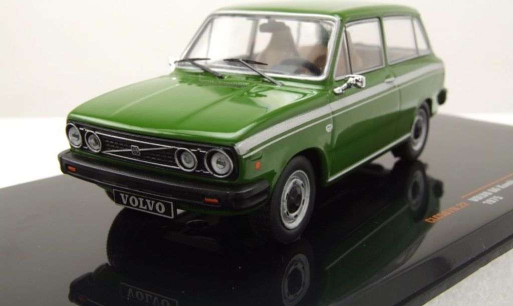 ixo models CLC507 Volvo 66 Kombi 1975 grün 1:43 Produktbild 