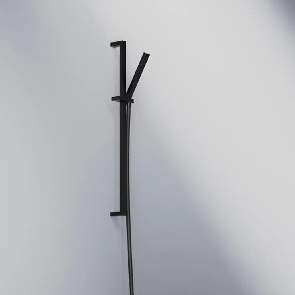 Set de douche complet Steinberg 135 avec douchette et barre 750 mm