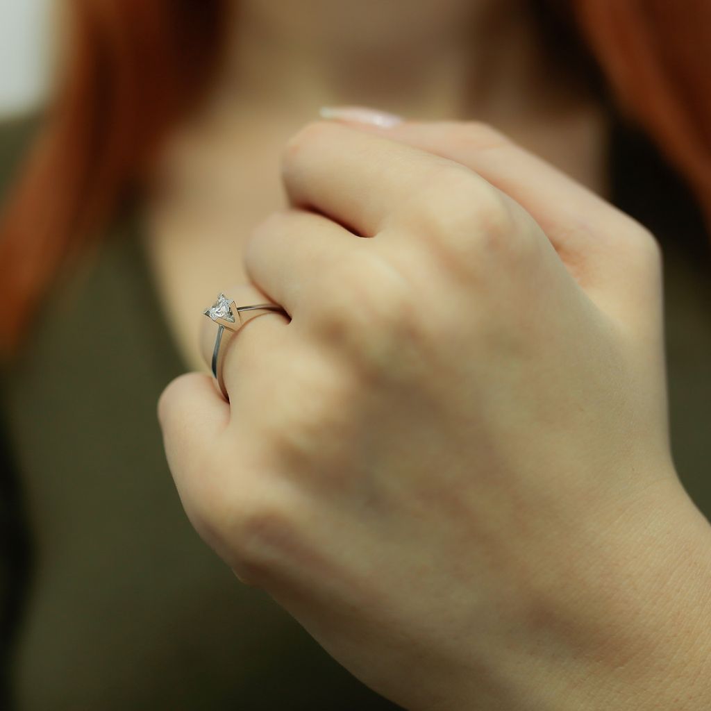 0,27 Carat Diamant Solitär Ring Meisterwerk 14 Karat Weißgold