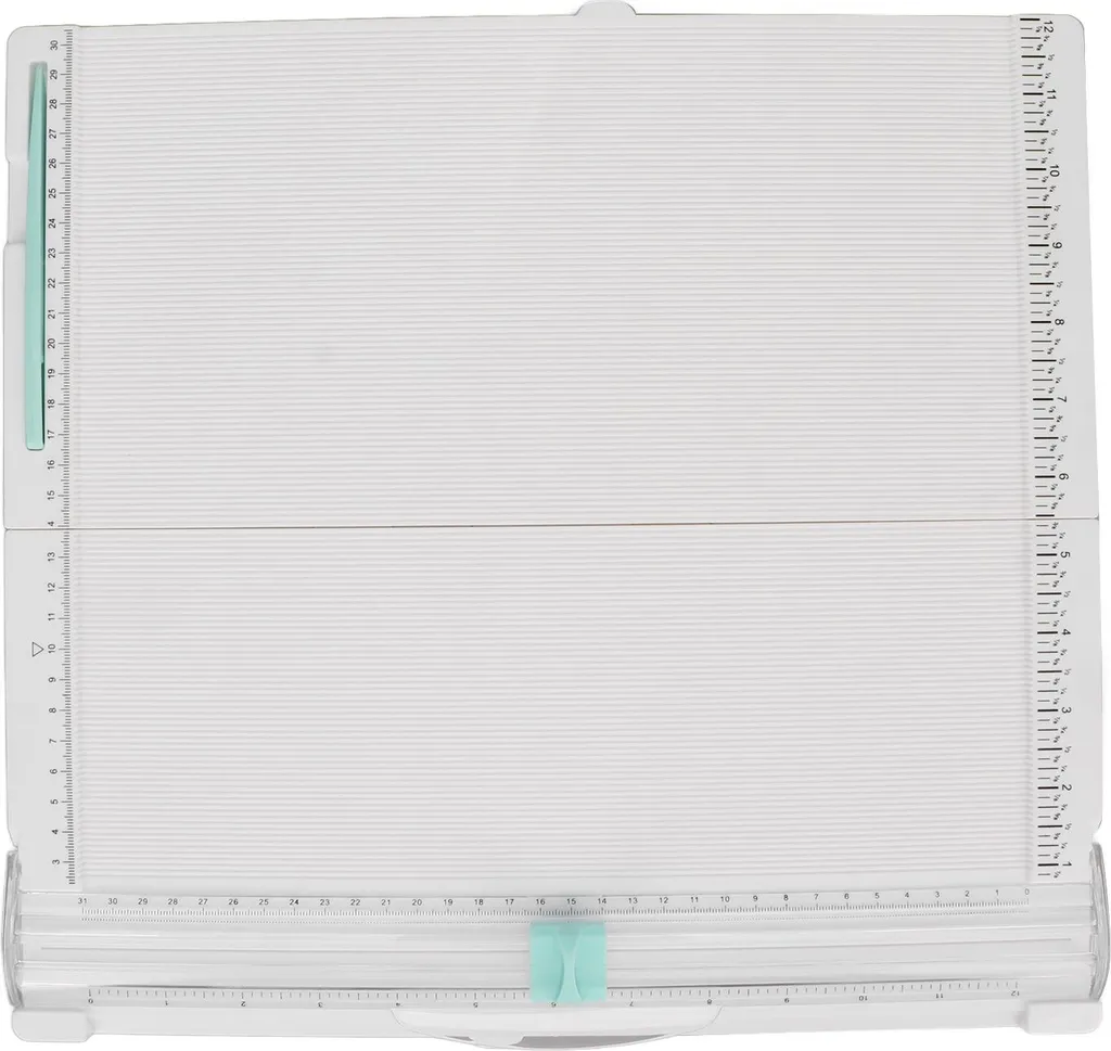 Coupe-papier pliable 31x30 cm : Fini les découpes de travers au bureau