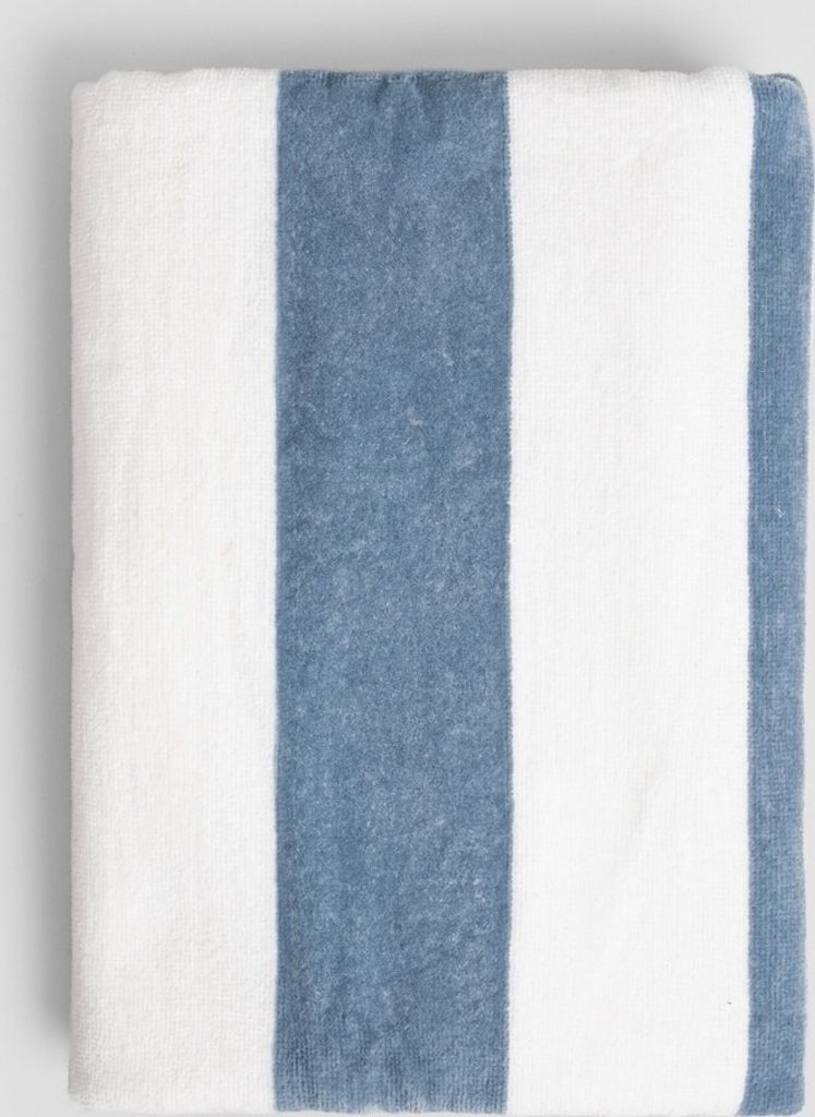 HOMLA LAWENA Handtuch in weiß und blau gestreift 70x130 cm Produktbild 