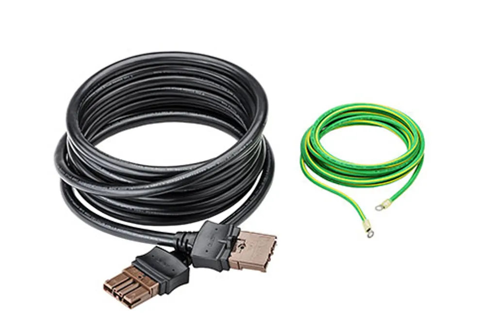Câble APC SRT 96VDC 15 pieds haute performance pour batterie externe