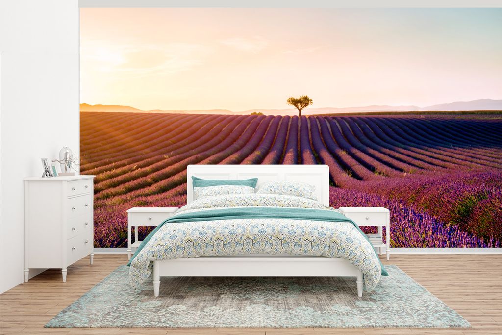 MuchoWow Fototapete für Wohnzimmer oder Schlafzimmer Wandtapete Vinyl Motivtapete Bild eines violetten Lavendelfeldes in Valensole, Frankreich -...