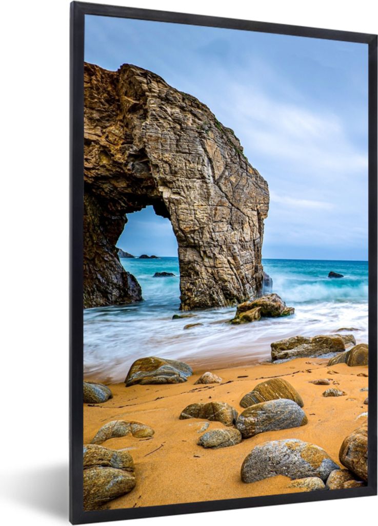 MuchoWow Gerahmtes Poster Steine - Wasser - Strand - Felsen - Wellen 20x30 cm - Poster mit Schwarzem Bilderrahmen Wandposter Rahmen Foto Bilder -...
