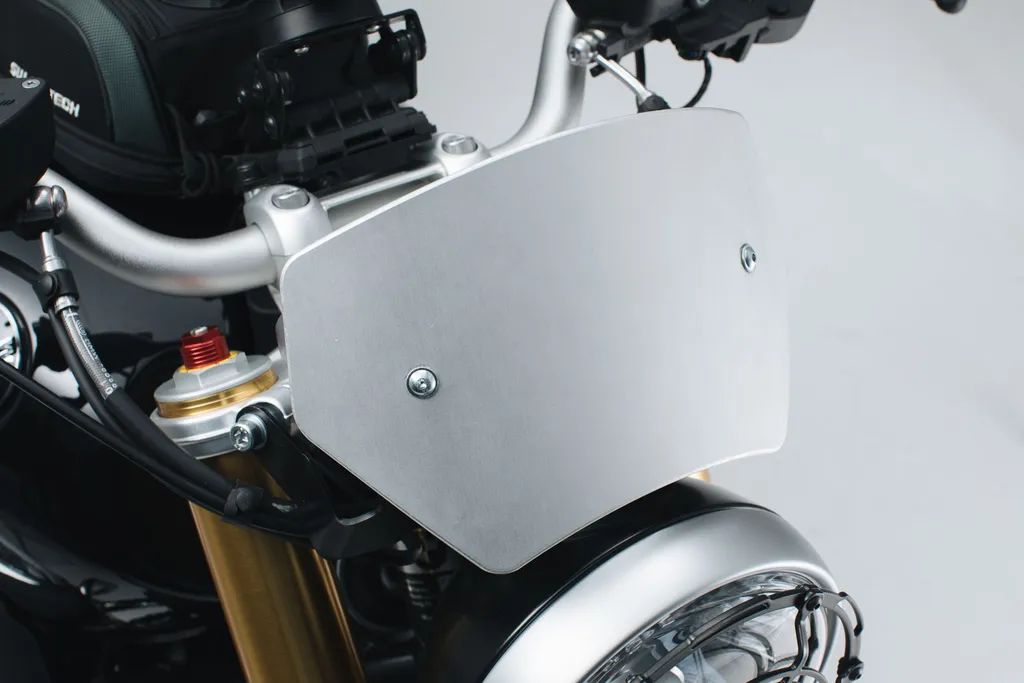 Szyba przednia SW-Motech en aluminium brossé pour un look unique