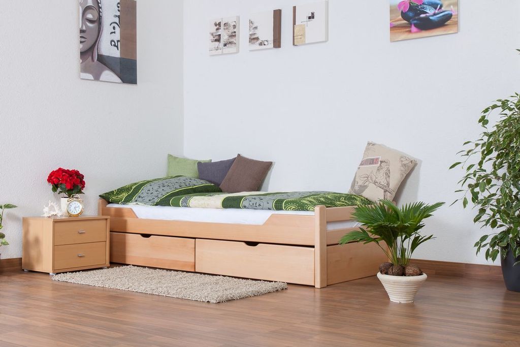 Bett mit Stauraum
