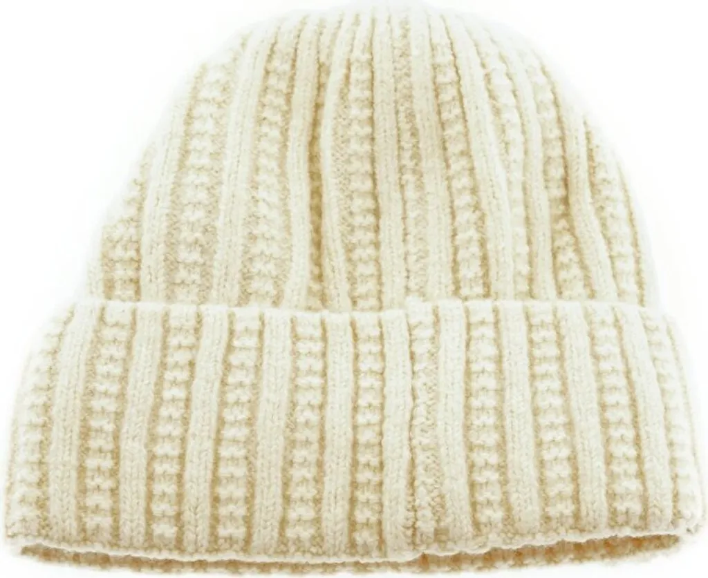 Cappello Crema Viscosa a Trecce: L'Accessorio Must-Have Unisex Inverno