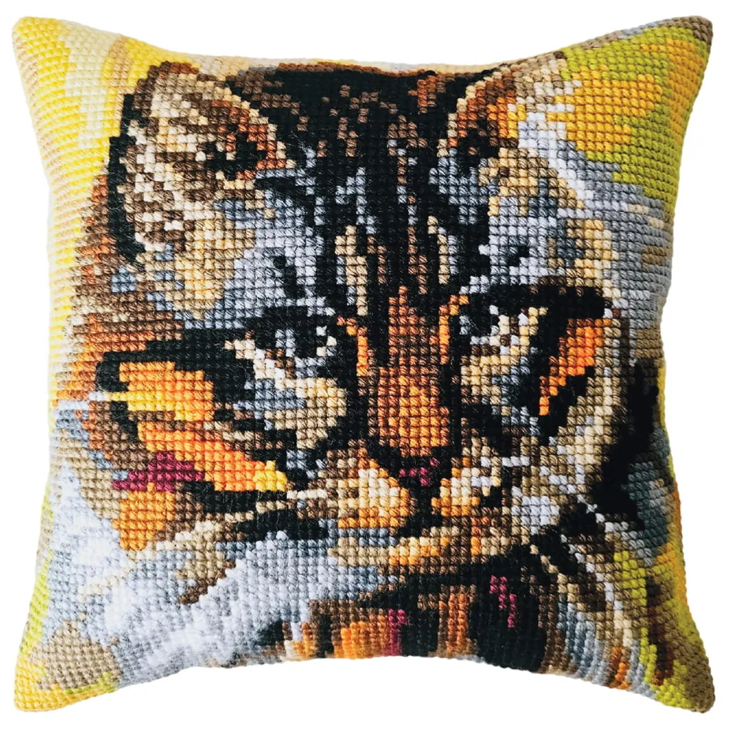Coussin point de croix imprimé 40x40 pour apprendre la broderie facilement