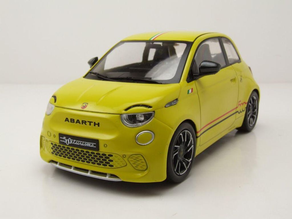 MCG MCG18498 - 1/18 - Fiat 500e Abarth, hellgelb, 2024 - Neu