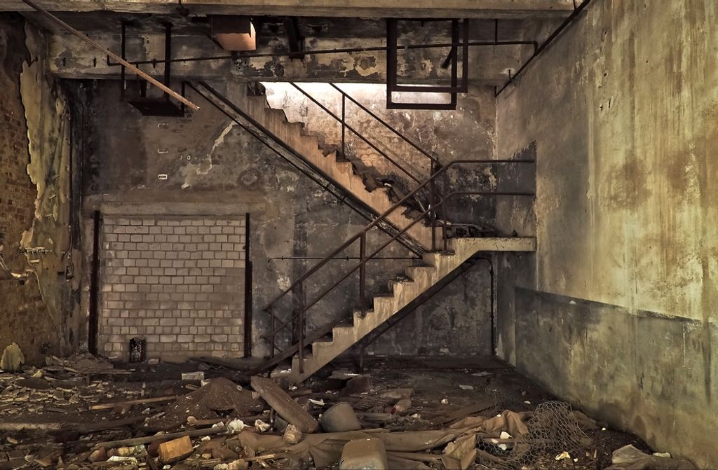 hansepuzzle 63342 - Lost places Puzzle, 500 Teile, Gebäude, 46,0 x 30,0cm mit hochwertiger Aufbewahrung, Kartonbox und wiederverschließbarem Beutel