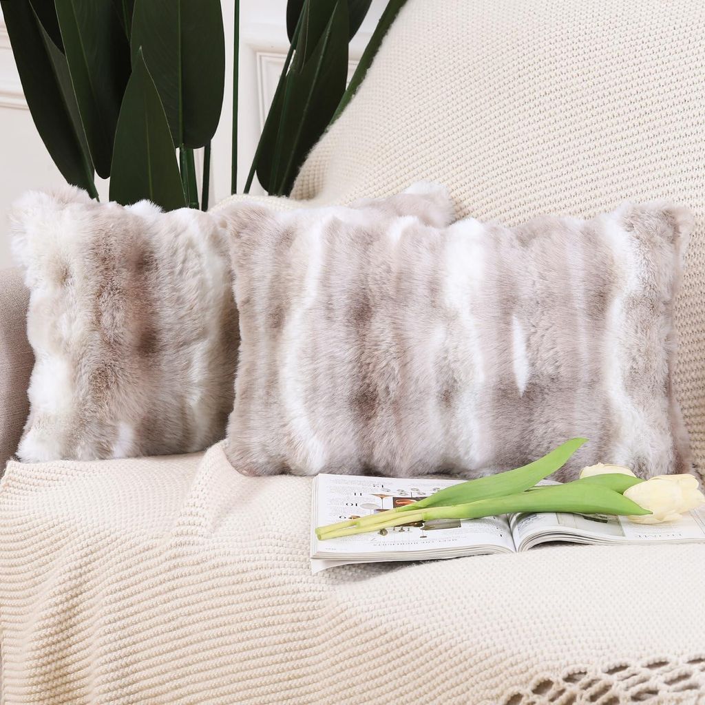 Set aus 2 weichen, flauschigen Dekokissenbezügen aus kurzem Wollsamt im n Stil für Sofa und Schlafzimmer, weiß-taupe, 40 x 80 cm