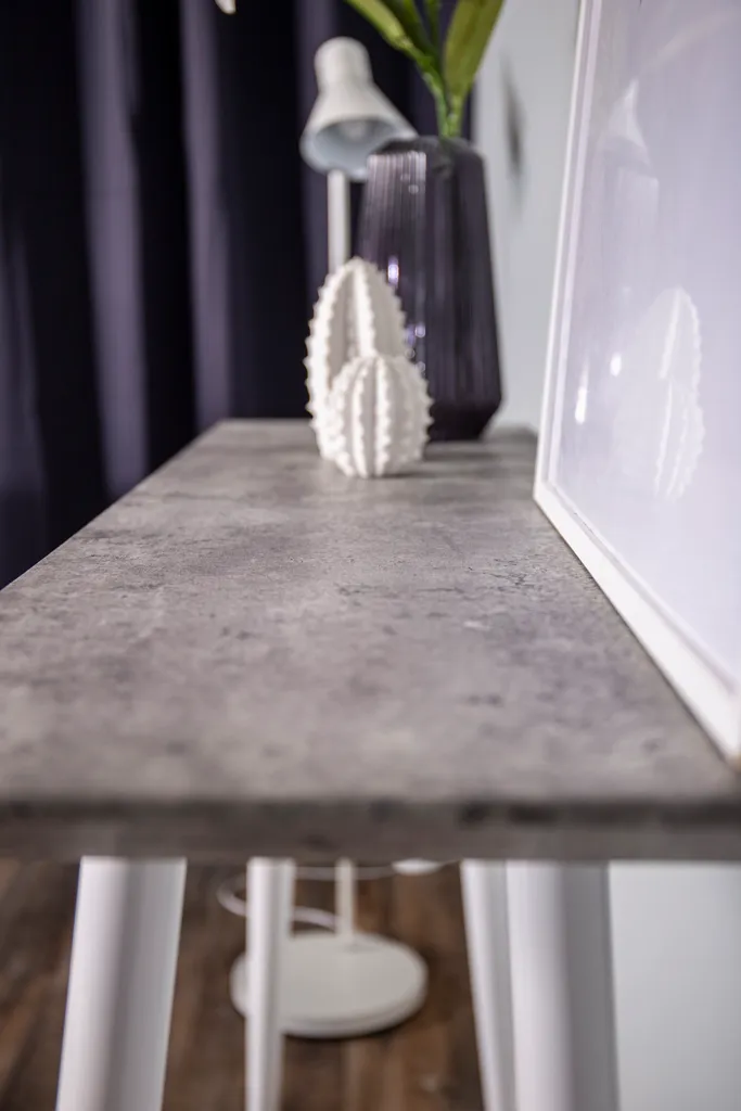 Petite Table Basse d'Appoint Edge Blanche pour Salon et Chambre Cosy