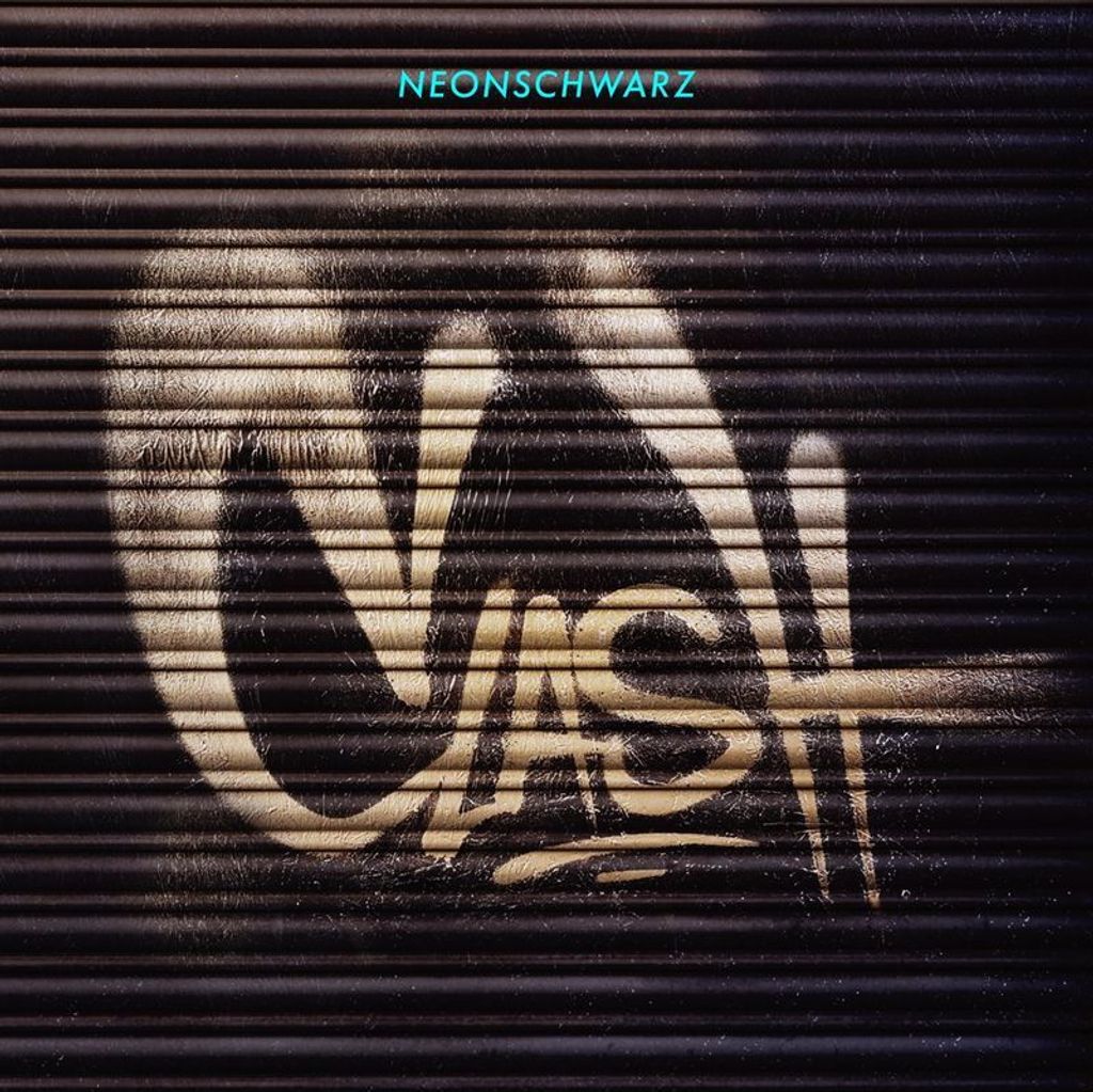 Neonschwarz: Clash - Audiolith International  - (LP / C) Produktbild 
