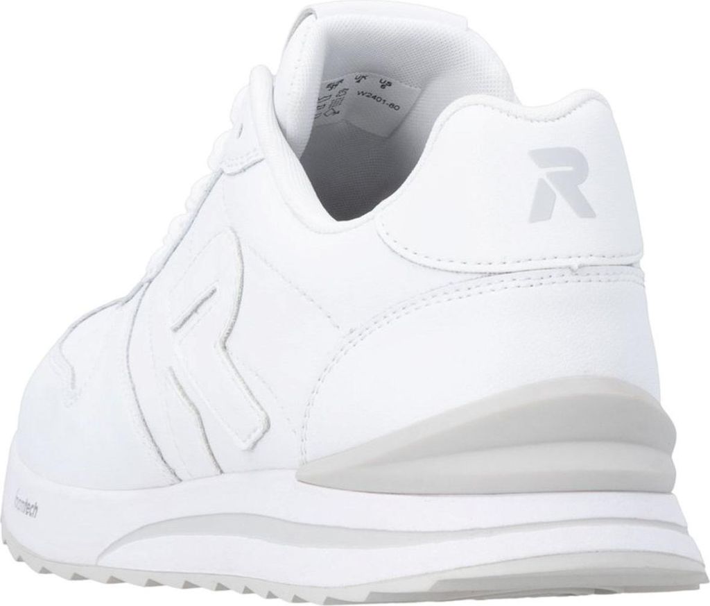 Das Bild zeigt einen weißen Freizeitschuh der seitlich zu sehen ist. Der Schuh hat eine moderne und sportliche Form mit einer klaren Linienführung.