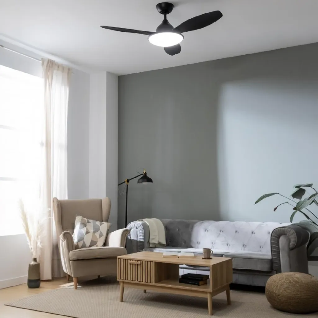 Ventilateur de plafond moderne avec télécommande et LED intégrée 32W