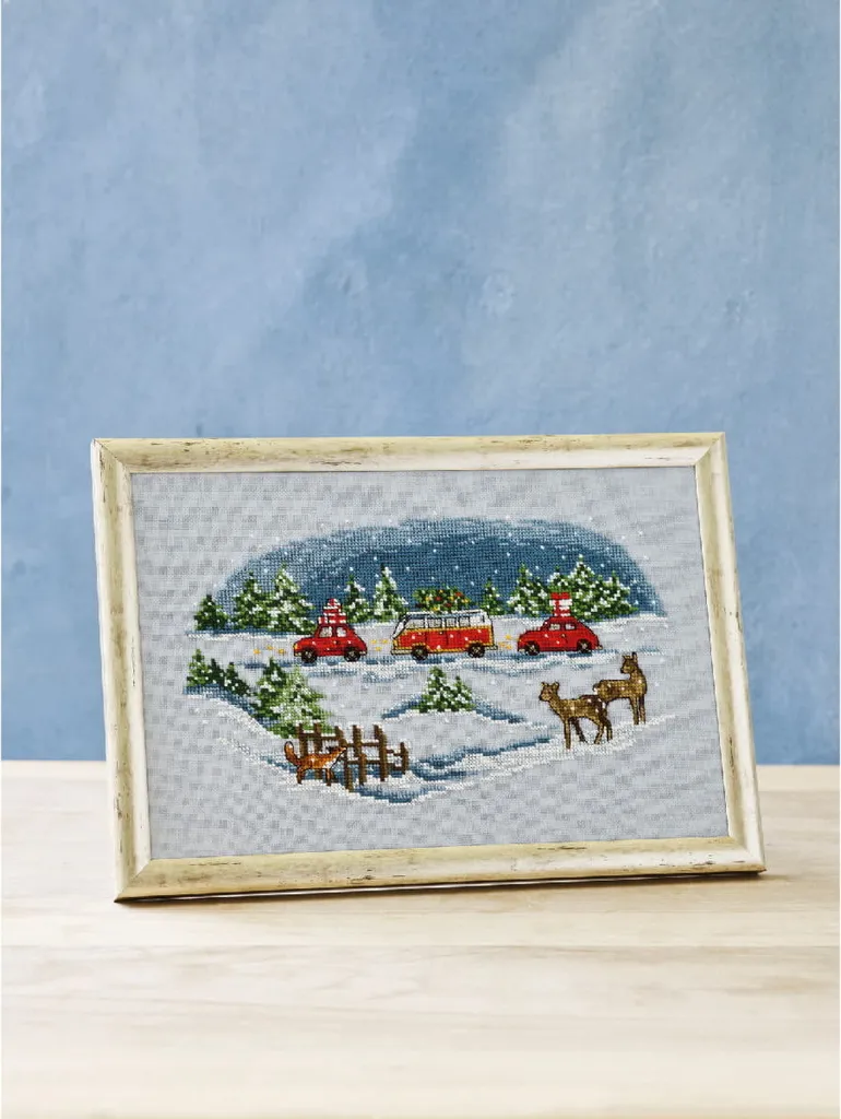 Broderie Point de Croix Compté Maison de Noël Permin - Kit Complet DIY