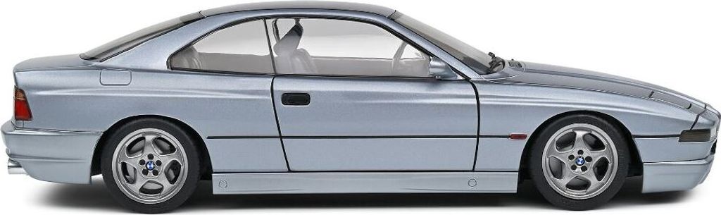 BMW 850 (E31) CSI silber - Modellauto 1:18 Solido Produktbild 18
