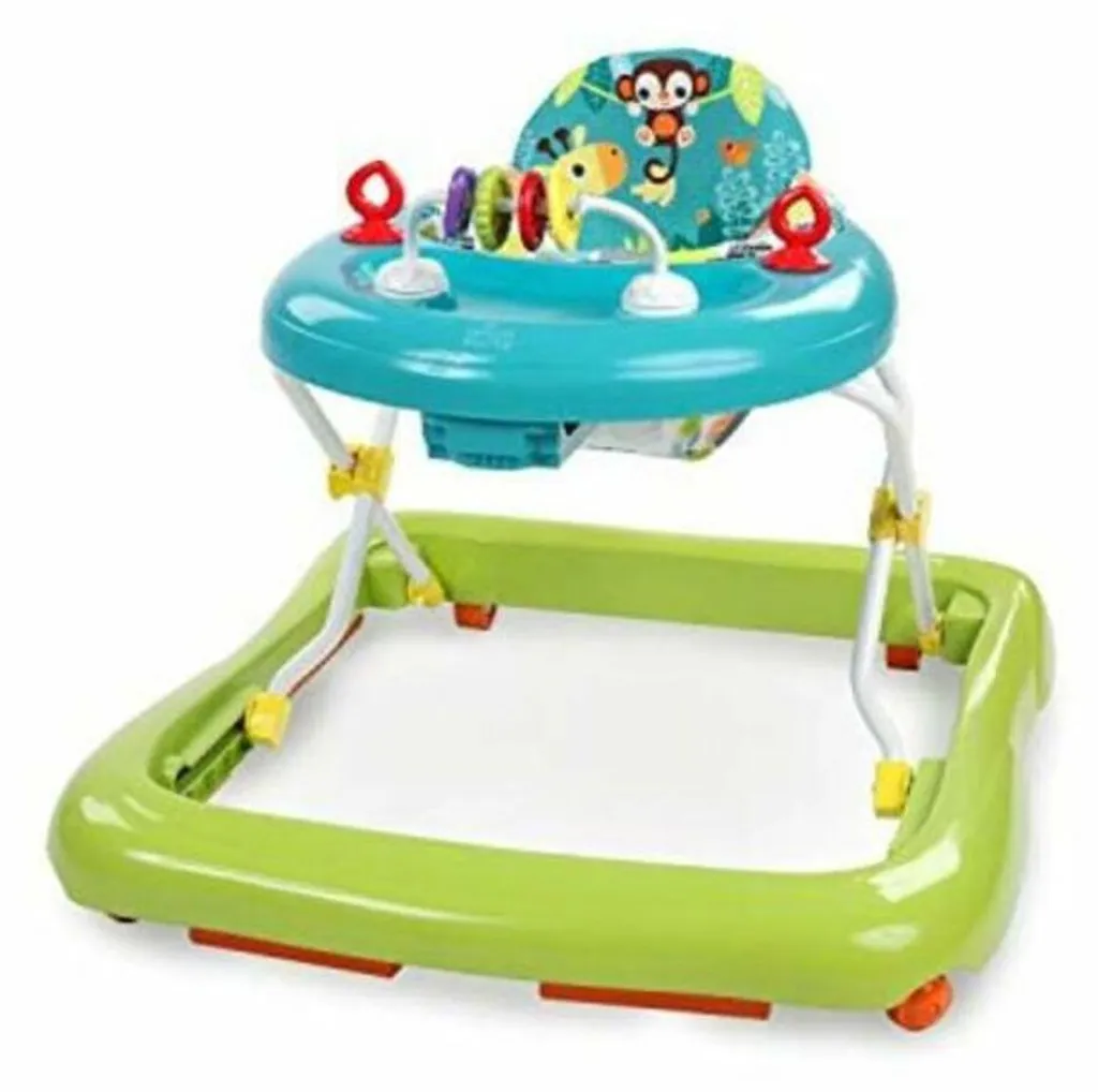 Centre d'Activités Bébé Bright Starts : Éveil Sensoriel et Mobile