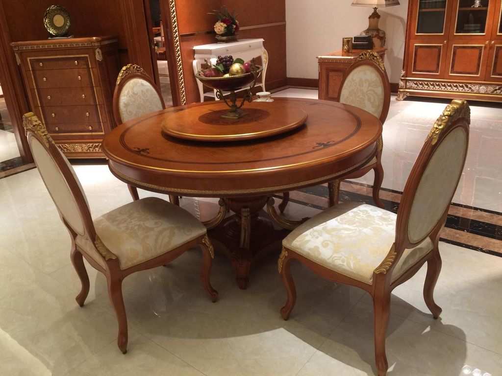 Edel Runder Runde Tische Esstisch 150cm Klassischer Rund Tisch Holz Esstisch Neu