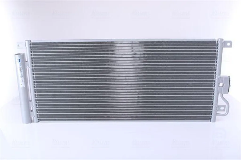 Condenseur de Clim Nissens 940390 pour Opel Mokka et Chevrolet Trax