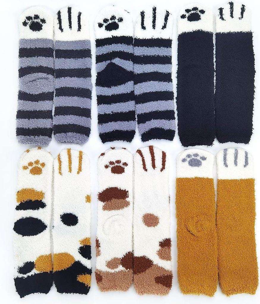 INF Flauschige Katzensocken mit Katzenpfoten 6 verschiedene Produktbild 