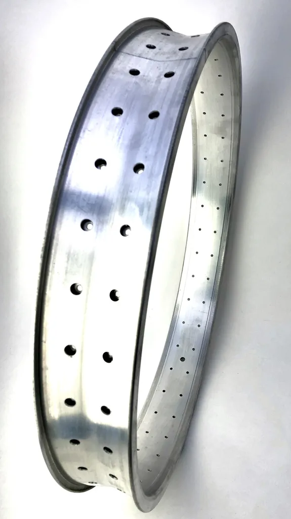 Jante de vélo Fat Bike 26 pouces en aluminium brut 82 mm de large