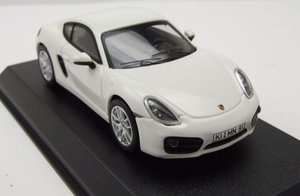 Norev 750037 Porsche Cayman S weiss 2013 Maßstab 1:43 Produktbild 8