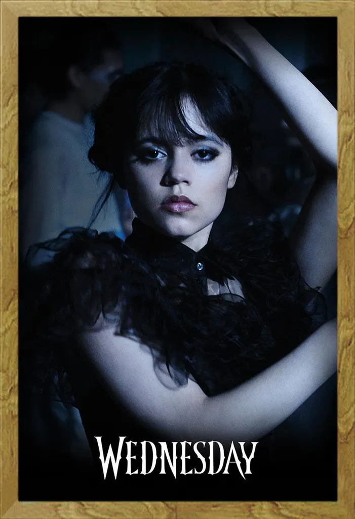 Tableau Mercredi Addams Protégé : Poster Wednesday avec Cadre et Vitre