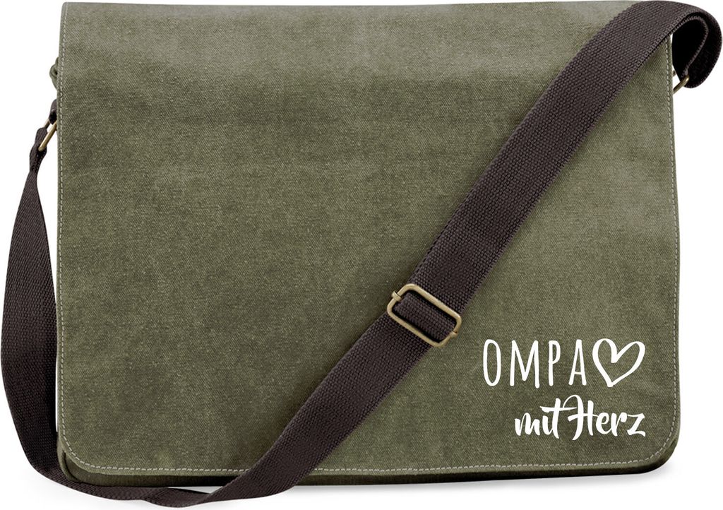 Huuraa Umhängetasche OMPA mit Herz 14 Liter Military Green Canvas Laptoptasche Geschenkidee