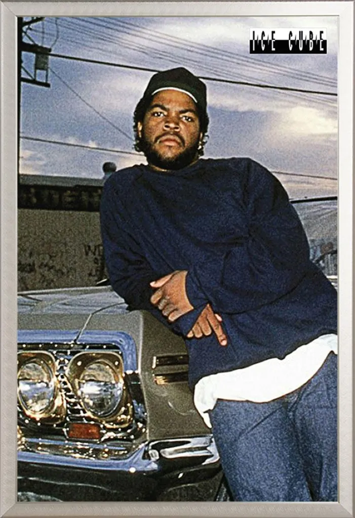 Poster Ice Cube Impala Encadré Argenté : Déco Murale Musique sans Plis