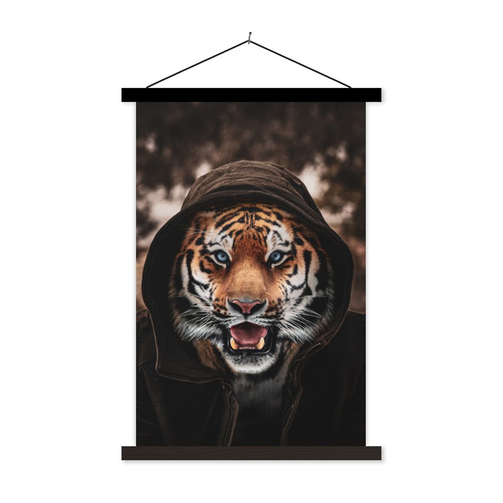 MuchoWow Textilposter Tiger - Wald - Haube 60x90 cm mit schwarzem Rahmen - Poster Wohnzimmer
