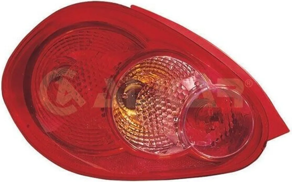 Remplacer Feu Arrière Cassé Gauche Toyota Aygo - Solution OE 815610H020