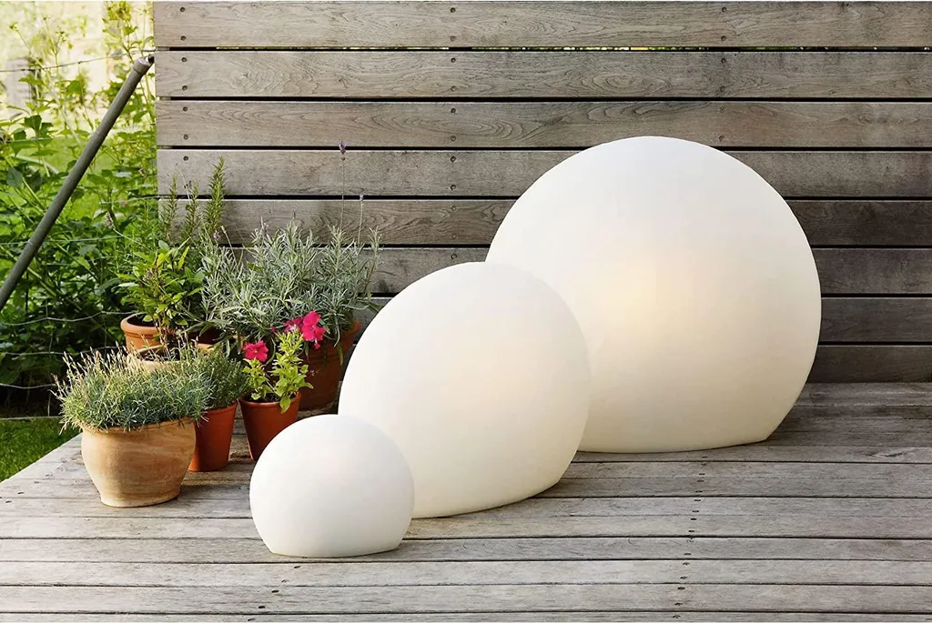 Sculpture Lumineuse Eggo Blanche M 813556 avec Éclairage Doux Diffus