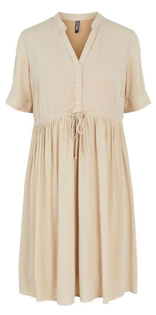 Vestido corto "Noos Bc" de la marca Pieces, color blanco Imagen del producto 