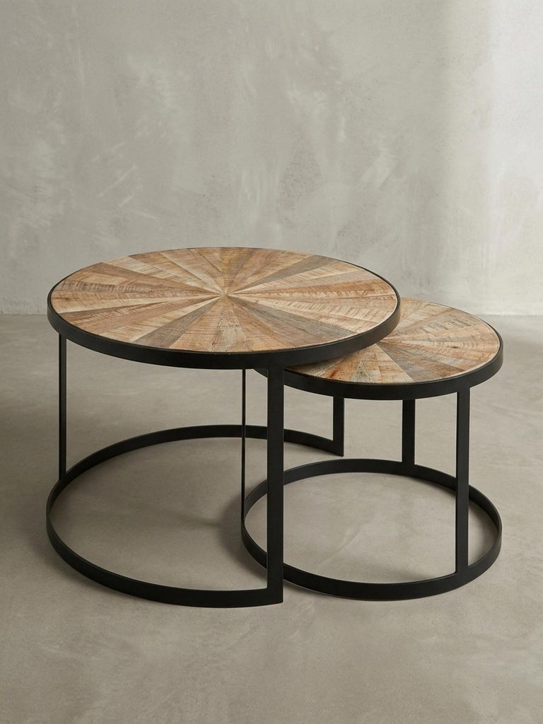 Couchtisch-Set "Esino": Industrie-Stil, massives Holz und Metall, platzsparend, handgefertigt. Braun, 60x60x40 cm | Kadima Design