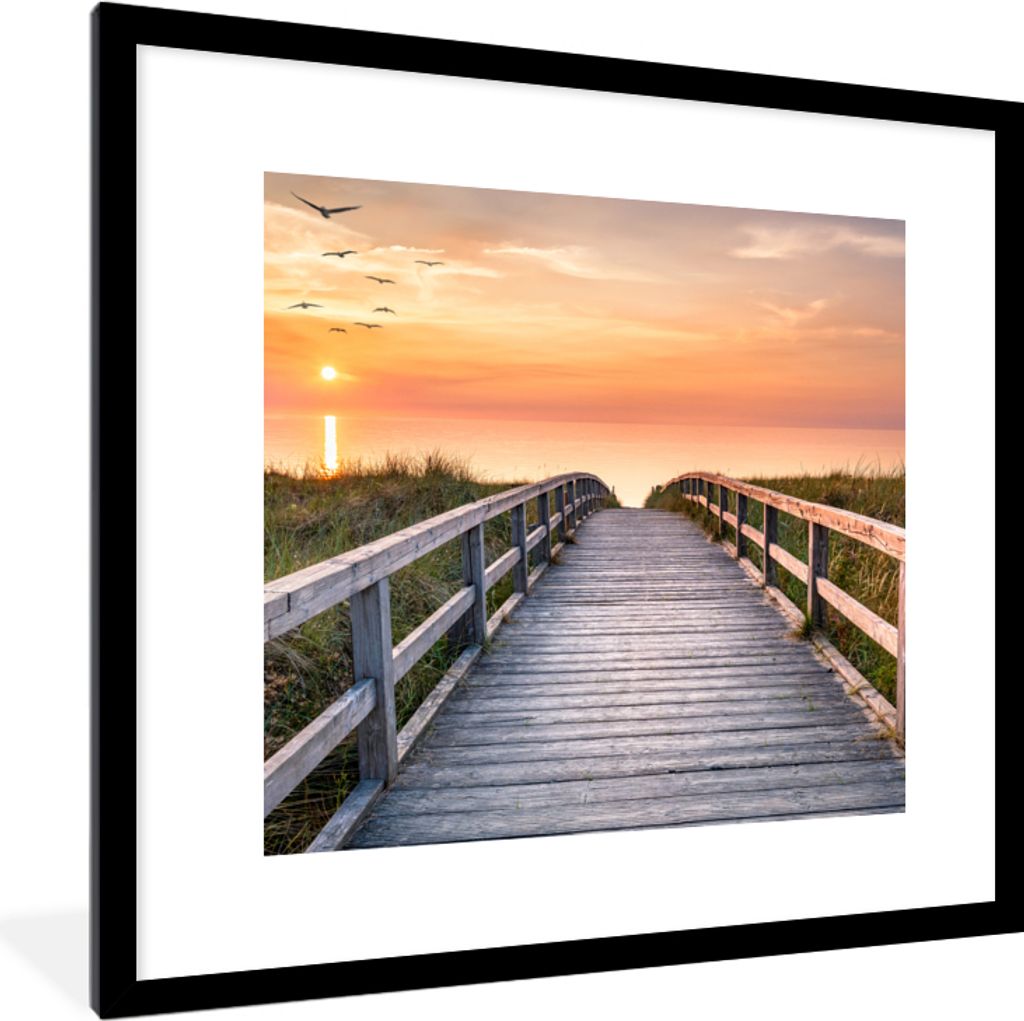 MuchoWow Gerahmtes Poster Sonnenuntergang - Meer - Weg - Gras - Düne - Vögel 40x40 cm - Poster mit Schwarzem Bilderrahmen Wandposter Rahmen Fot...