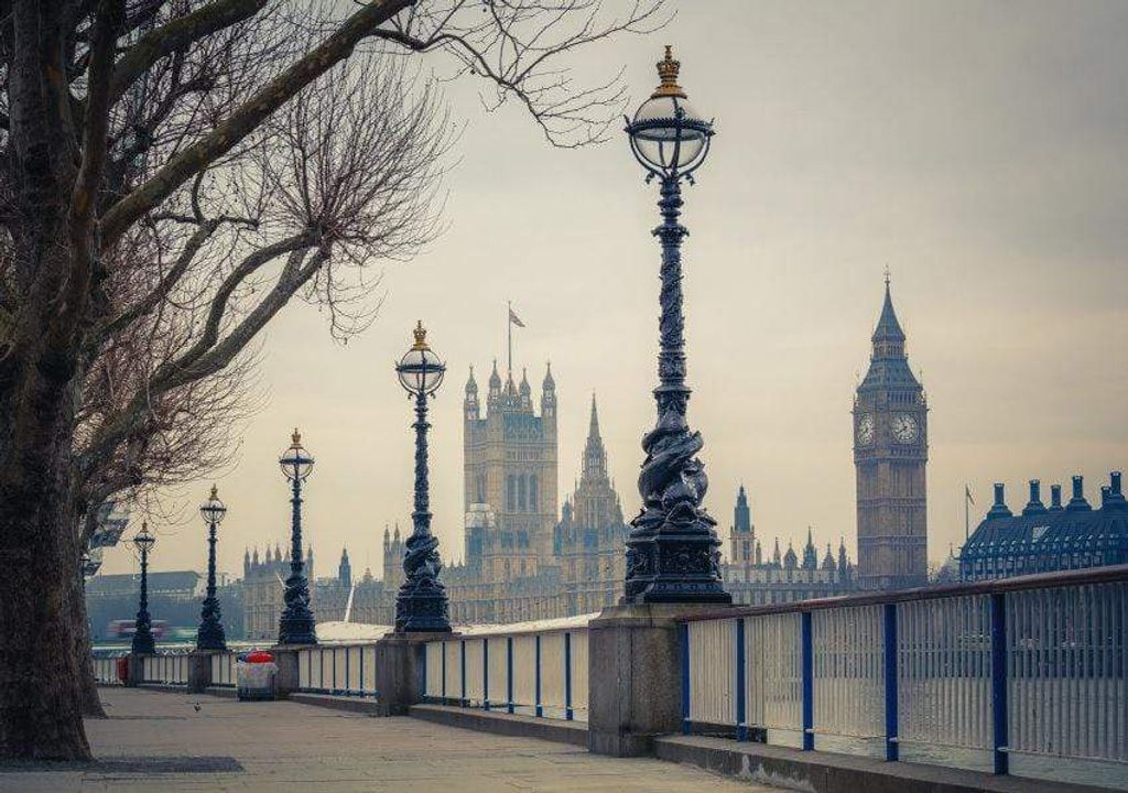 Papermoon VLIES Fototapete, Digitaldruck, Big Ben (061)