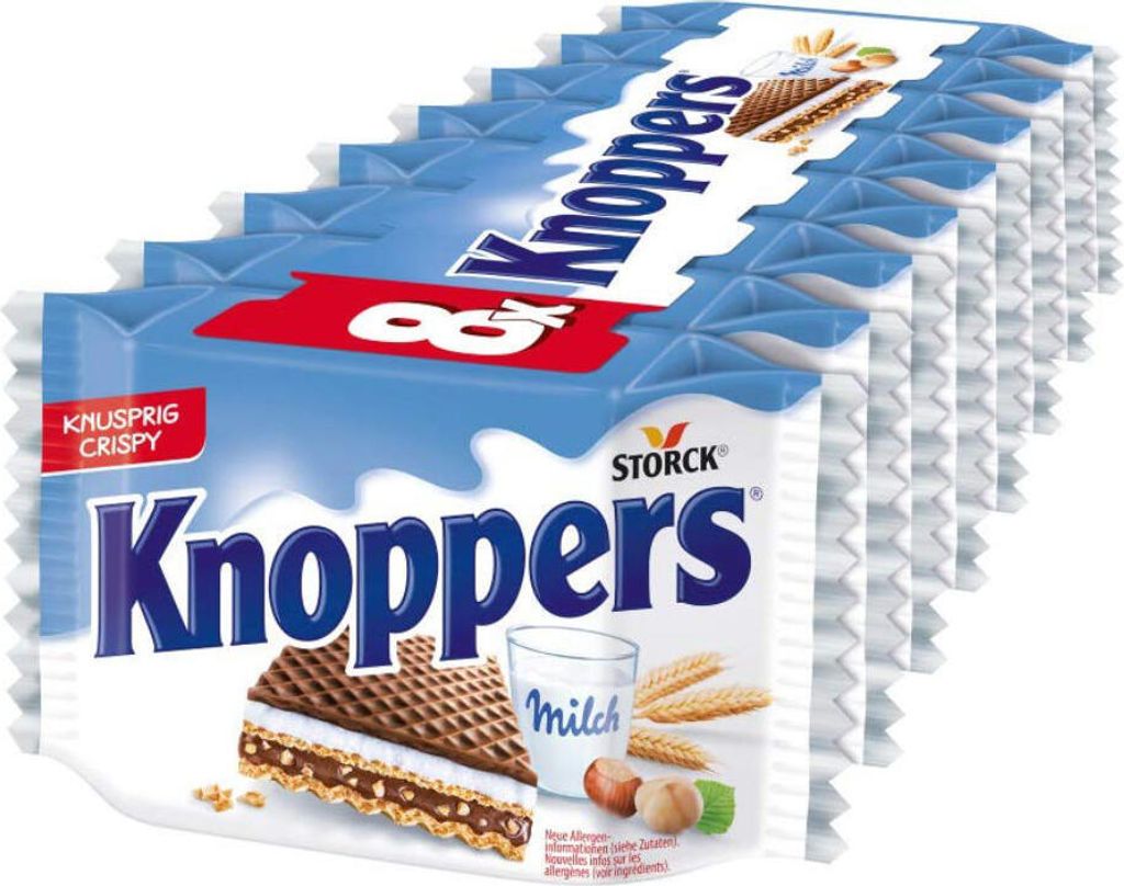 A stack of Knoppers wafer packages.
