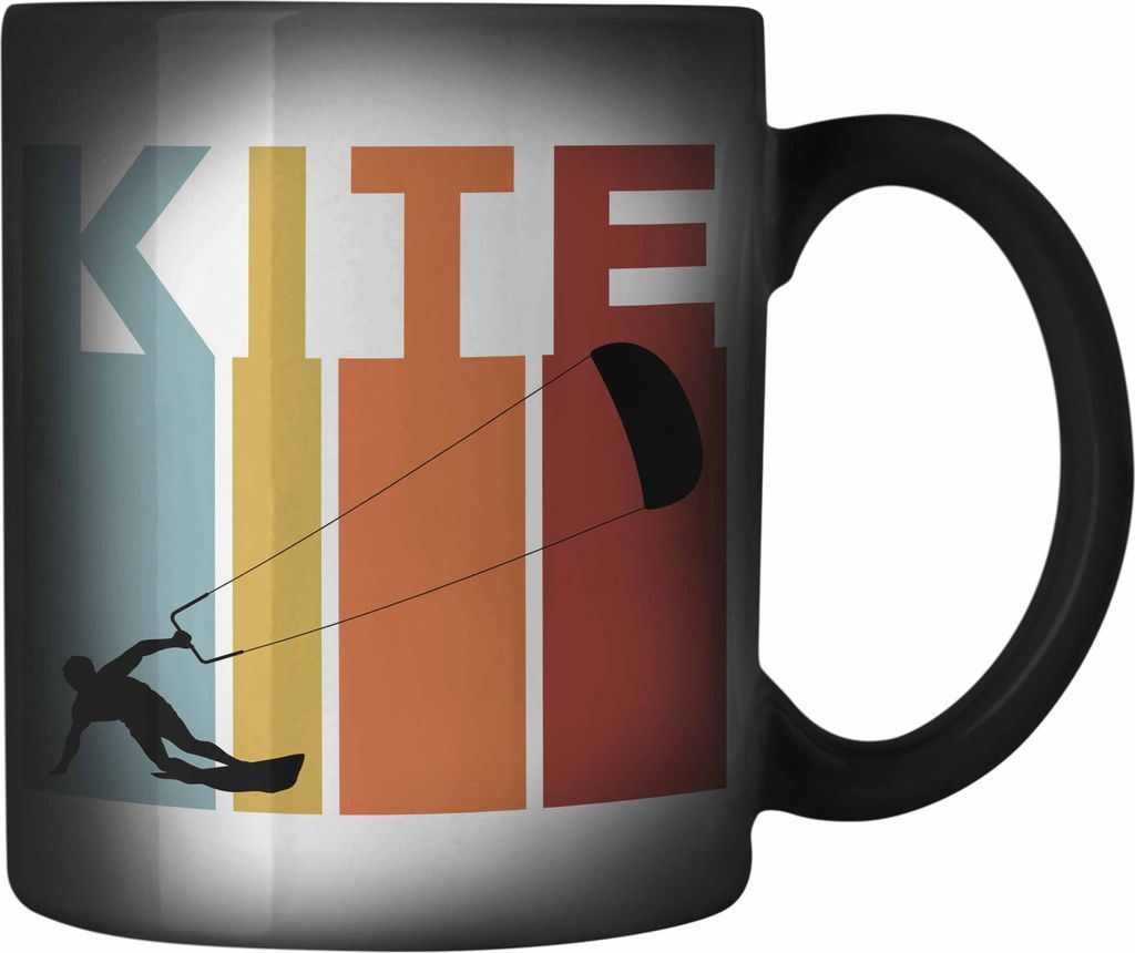 Trendation - Kitesurf Kitesurfen Geschenk Farbwechsel Zauber-Tasse Kite Surfender Kitesurfing Geschenkidee (Schwarz)