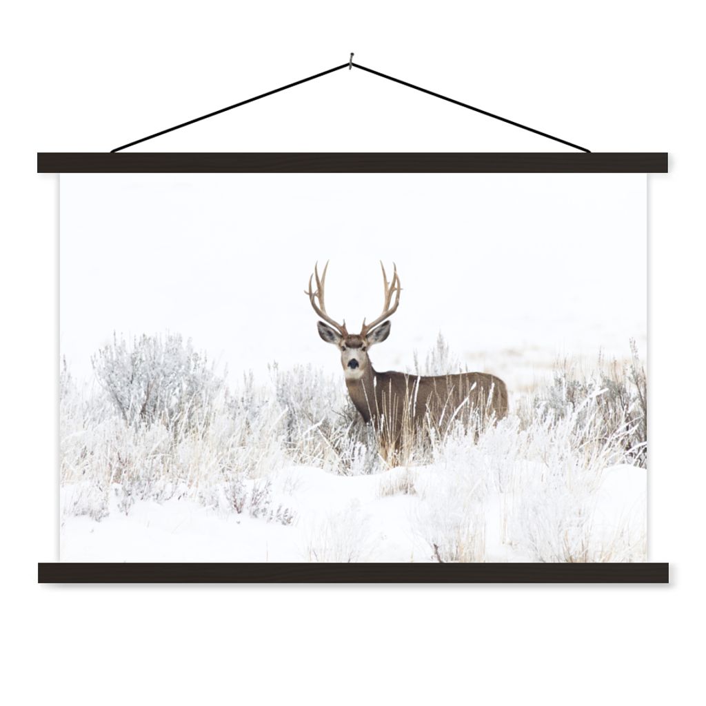 MuchoWow Textilposter Hirsche - Winter - Schnee - Tiere - Jahreszeiten - Weiß 120x80 cm mit schwarzem Rahmen - Wanddeko