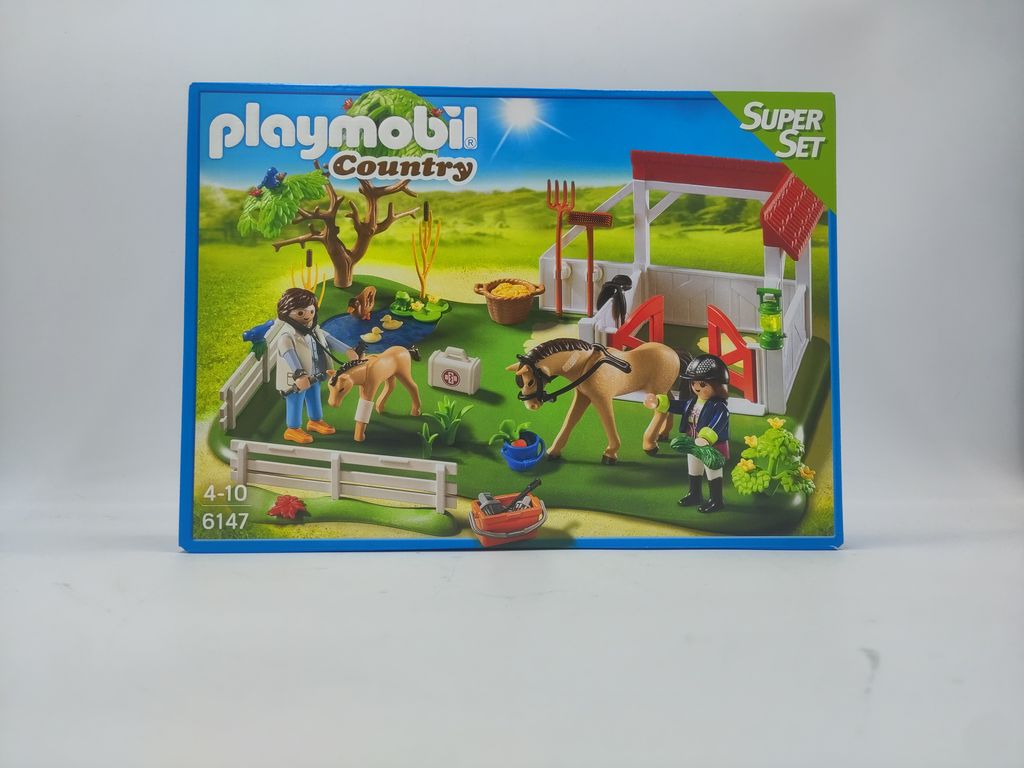 PLAYMOBIL® 6147 - Country - Spielset, Koppel mit Pferdebox Produktbild 