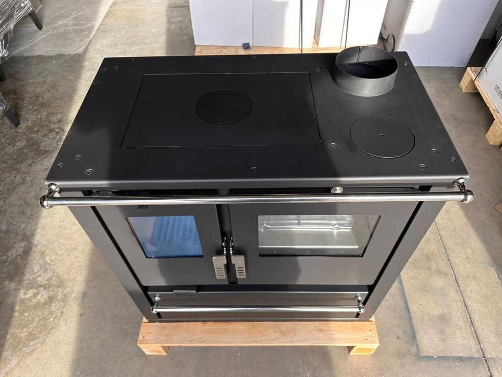 EEK A Verso CS Plus Kitchen Stove Wood Stove 7.7 KW - Ivory