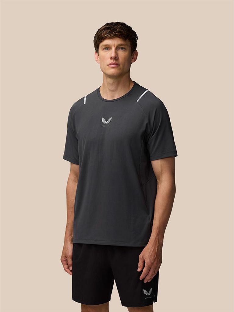 Castore Apex Kurzarm-t-shirt Grau XL Herren Grau XL