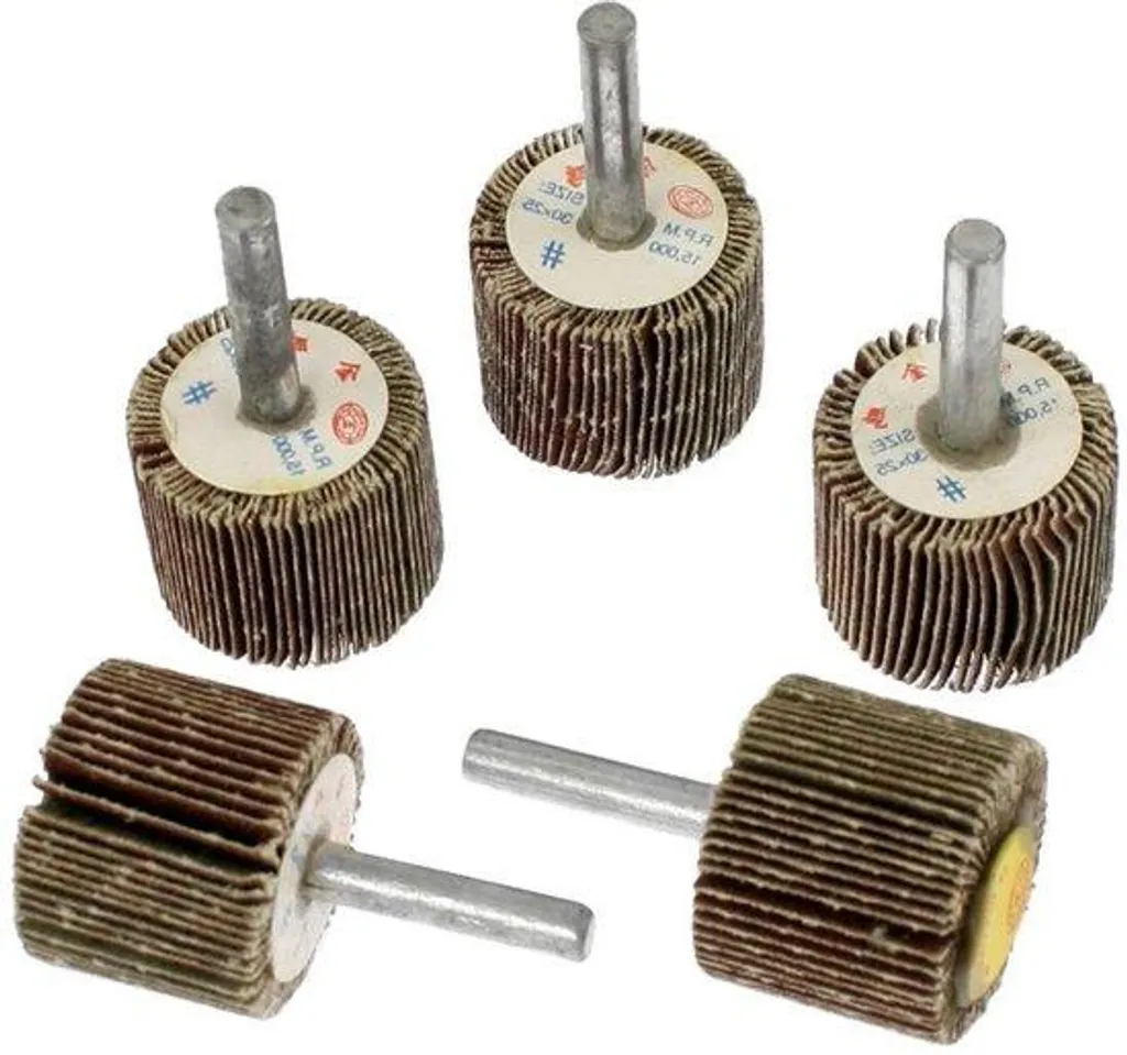 Lot de brosses métalliques 30 mm pour rénover vos pièces en métal